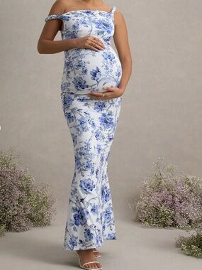 Off-Shoulder Blue Floral Maxi Maternity Dress